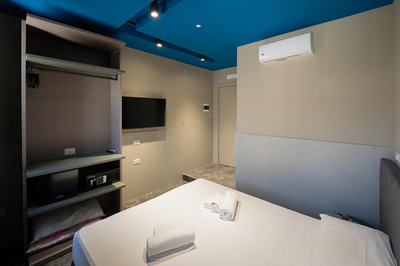 Mia Suites Hotel Bella Capri Napoli Ngoại thất bức ảnh