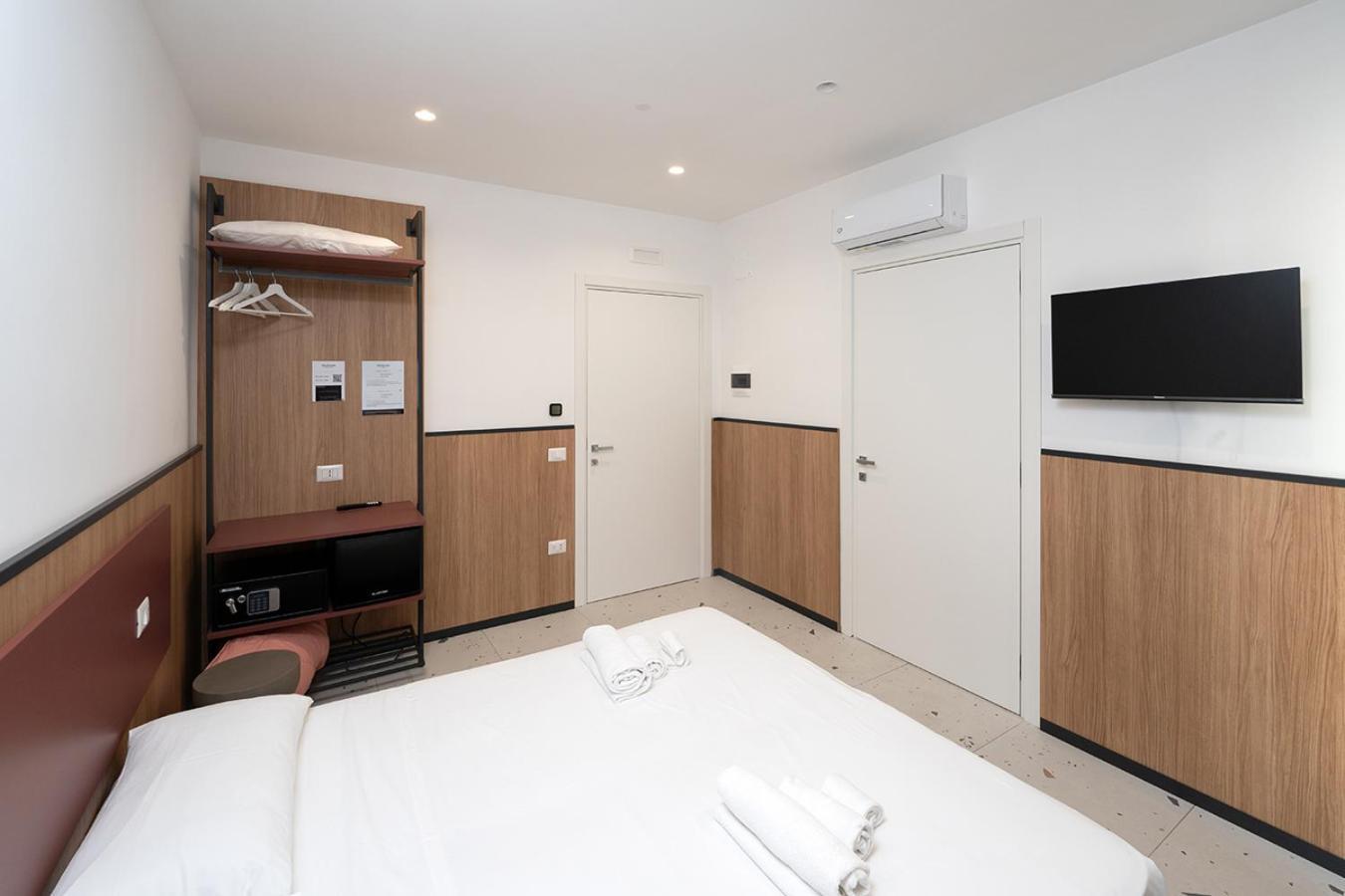 Mia Suites Hotel Bella Capri Napoli Ngoại thất bức ảnh