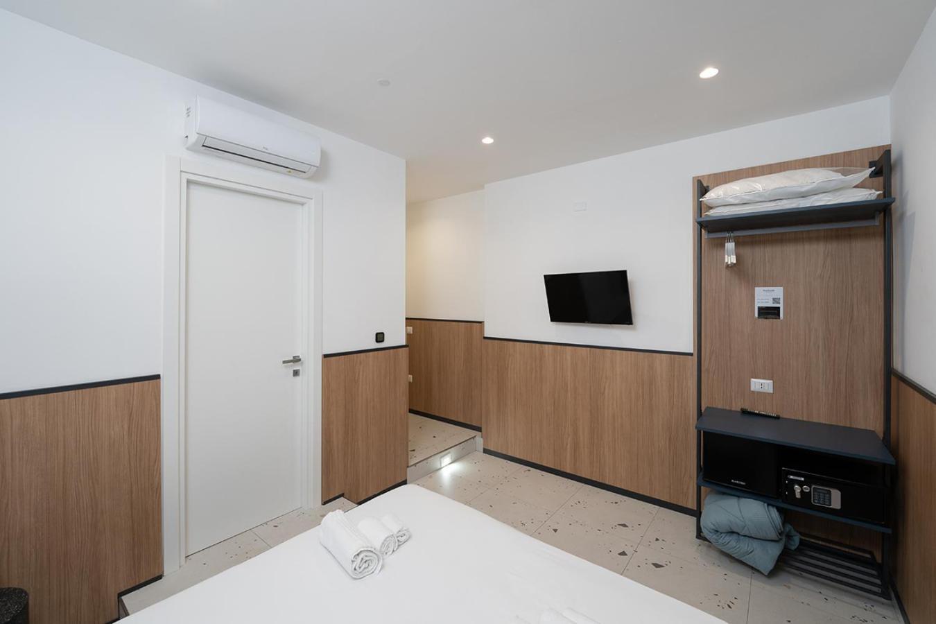 Mia Suites Hotel Bella Capri Napoli Ngoại thất bức ảnh